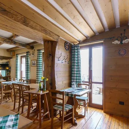 Casa di campagna Giacomino Gera Lario