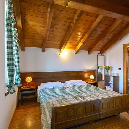 Giacomino Casa di campagna Gera Lario