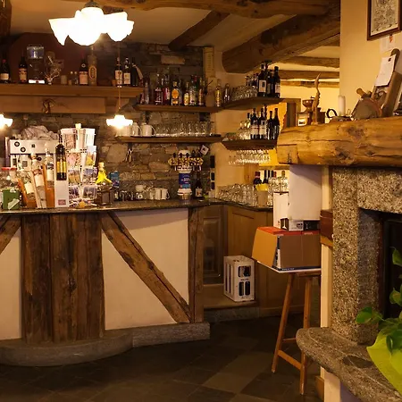 Giacomino Casa di campagna Gera Lario