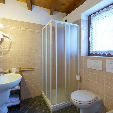 Casa de Campo Giacomino Gera Lario